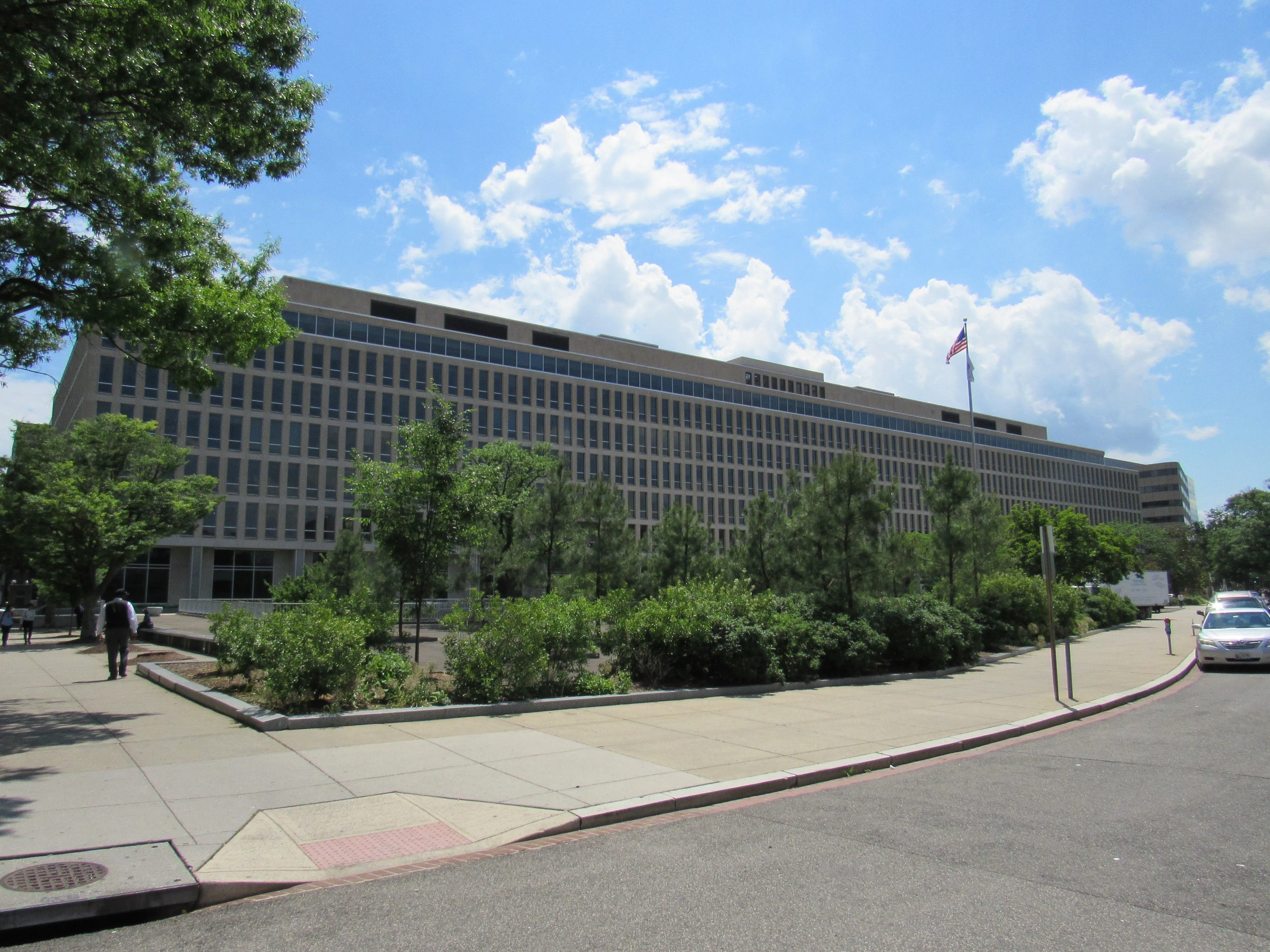 U.S. Department of Education building in Washington, D.C.?w=200&h=150