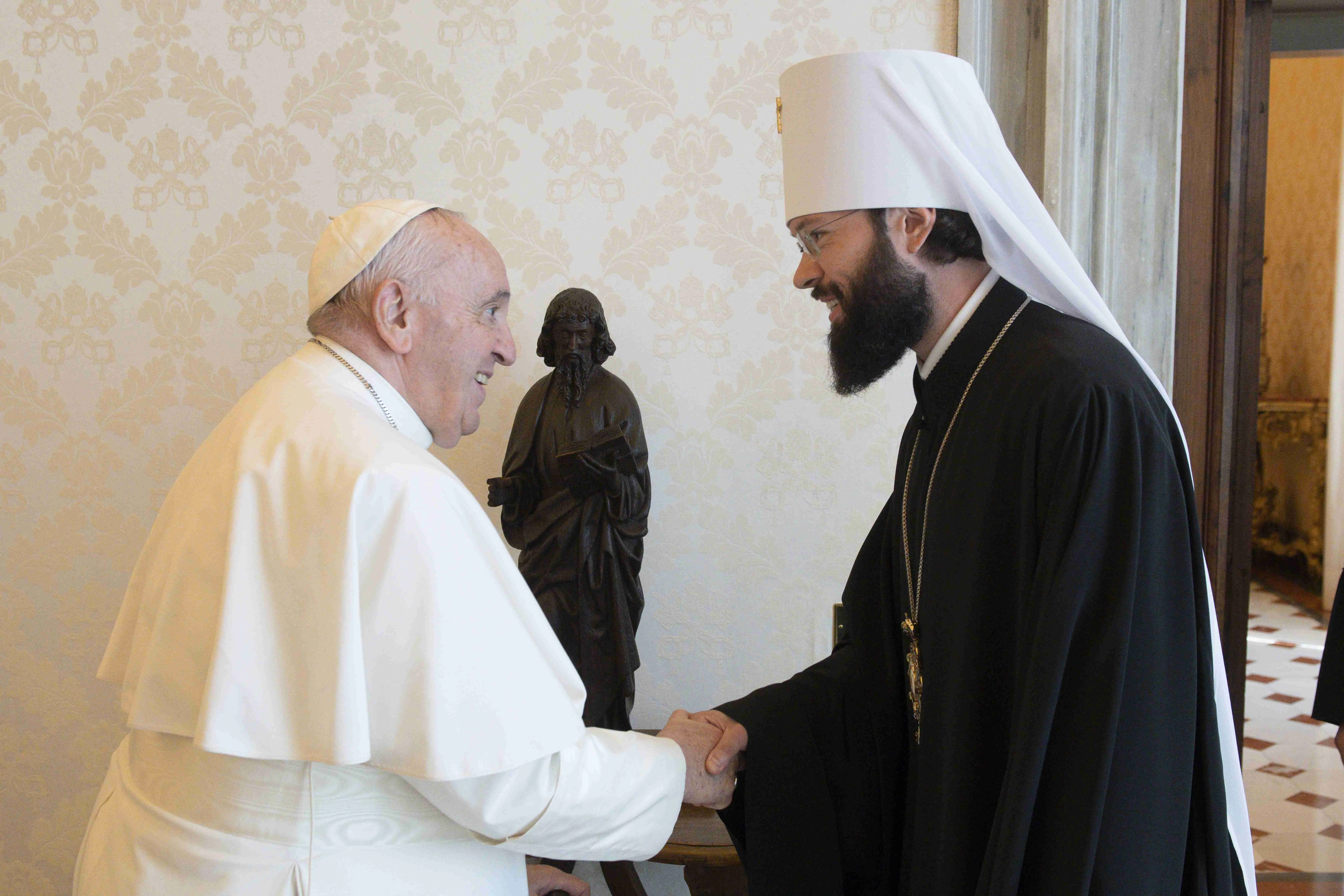 Pope Francis meets with Metropolitan Anthony of Volokolamsk at the Vatican on Aug. 5, 2022.?w=200&h=150