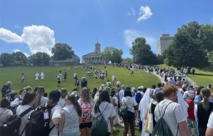 Participants in the Eucharistic procession walk up Capitol Hill, near the Tennessee State Capitol, in Nashville, Tennessee, on June 28, 2024. Credit: Tyler Arnold/CNA