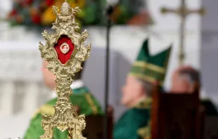 A reliquary containing Blessed Carlo Acutis’ relic at a Mass at St. Dominic Parish in Brick, New Jersey, Oct. 1, 2023. Credit: Thomas P. Costello II