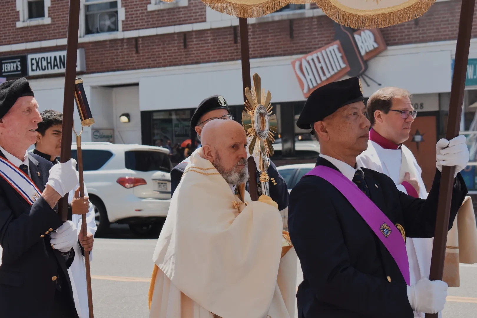 Archbishop Samuel Aquila leads the Eucharistic procession down Colfax Avenue in Denver on June 9, 2024.?w=200&h=150