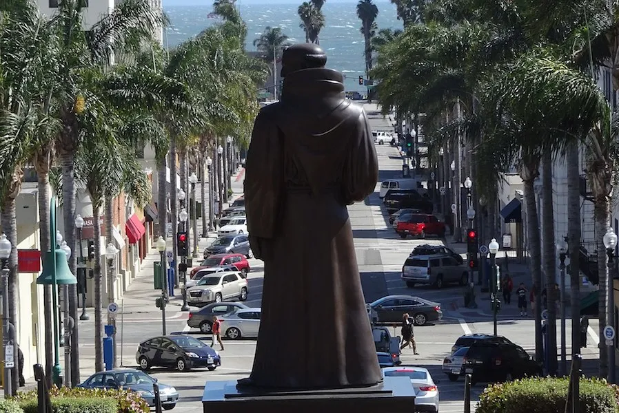 View of Father Serra Statue and California Street from steps of Ventura City Hall.?w=200&h=150