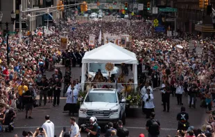 The Eucharist and the crowd for the procession as part of the National Eucharistic Congress in Indianapolis. Credit: Jeffrey Bruno