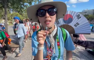 Justina, a young Korean woman who was recently baptized and entered the Catholic Church, explained that she decided to participate in World Youth Day 2023 in Lisbon “for many reasons. But I really wanted to see the pope.” Credit: ACI Prensa/YouTube