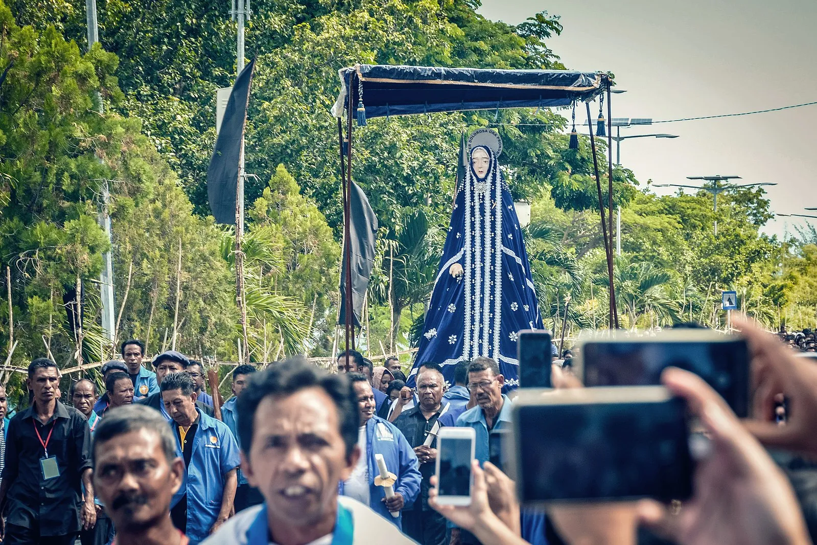 The Tuan Ma statue is paraded around Larantuka City during the Semana Santa Holy Week celebrations on Indonesia’s Flores island.?w=200&h=150