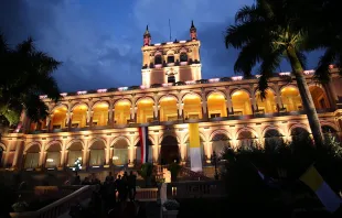 The Presidential Palace in Asuncion, Paraguay on July 10, 2015. Credit: Alan Holdren/CNA