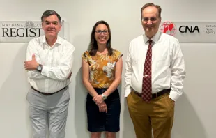 National Catholic Register Editor-in-Chief Shannon Mullen (left) and Catholic News Agency Editor-in-Chief Ken Oliver (right) flank Jeanette DeMelo (center), the executive director of the two EWTN News properties. Rita Sporleder/EWTN News