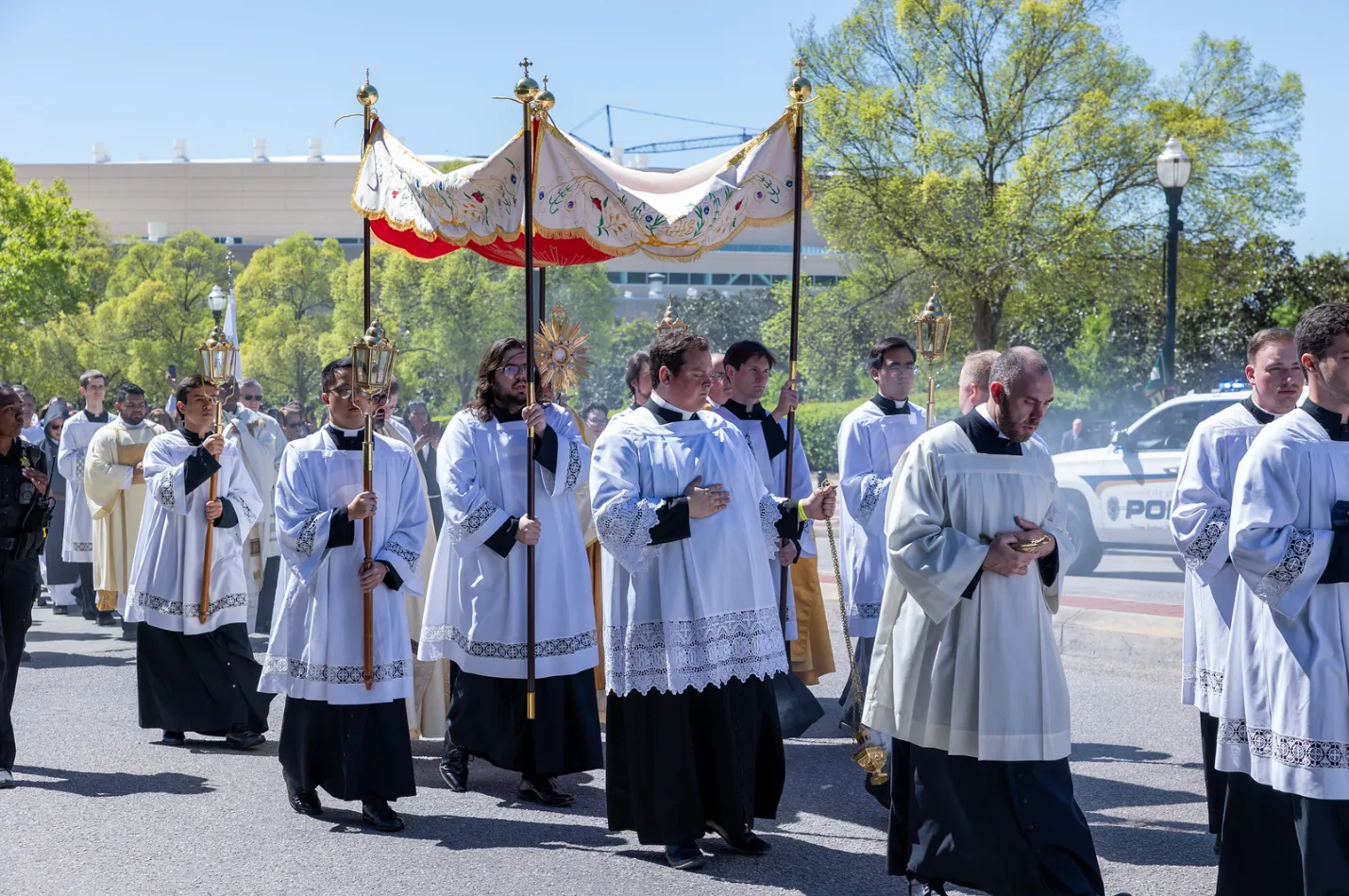 Jesus in the Eucharist is processed through downtown Columbia, South Carolina, on April 6, 2024. Over 1,700 traveled to the state’s capital for this procession as part of the Diocesan Eucharistic Congress?w=200&h=150